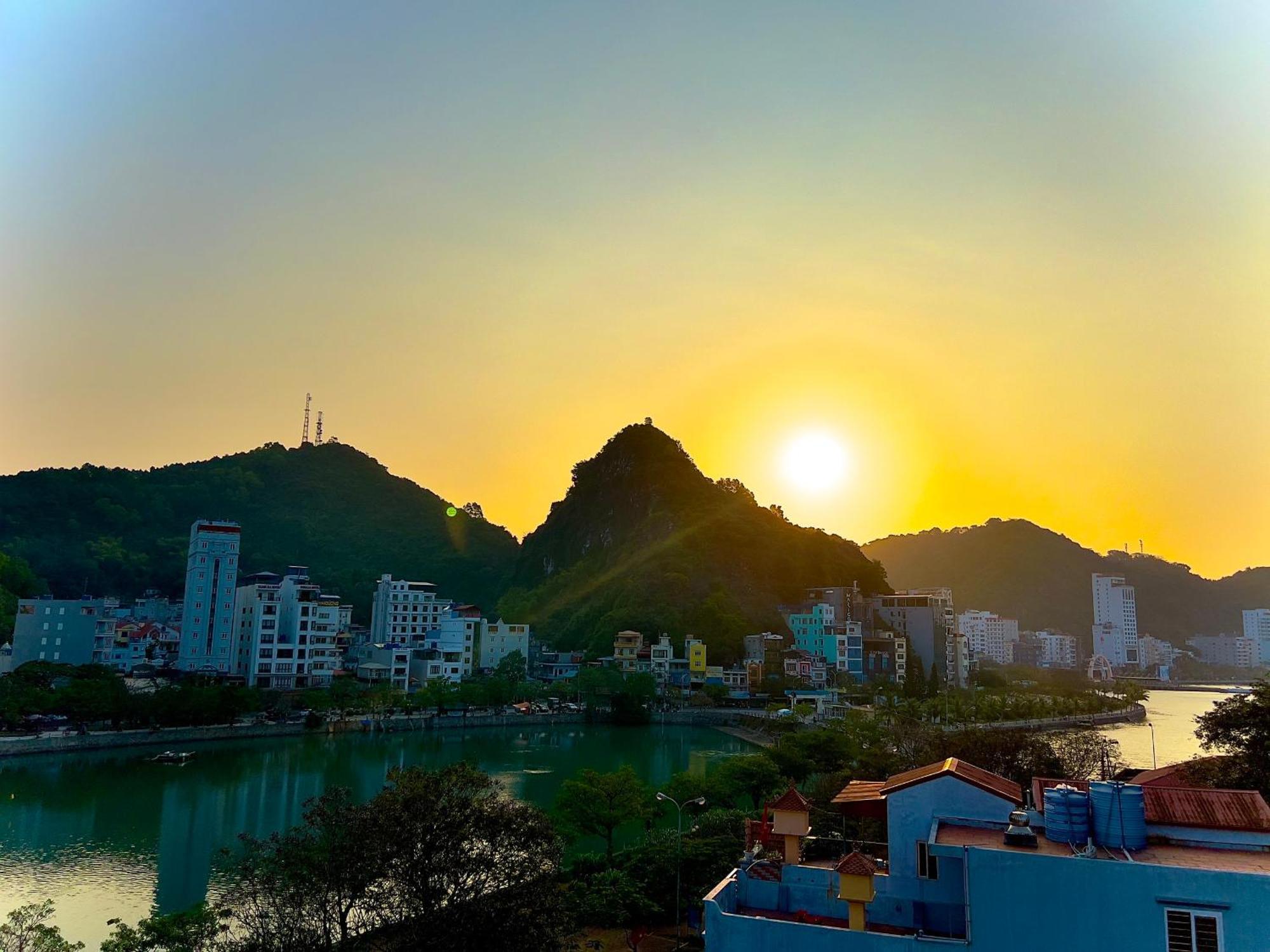 Tung Quang Hotel Dong Khe Sau المظهر الخارجي الصورة